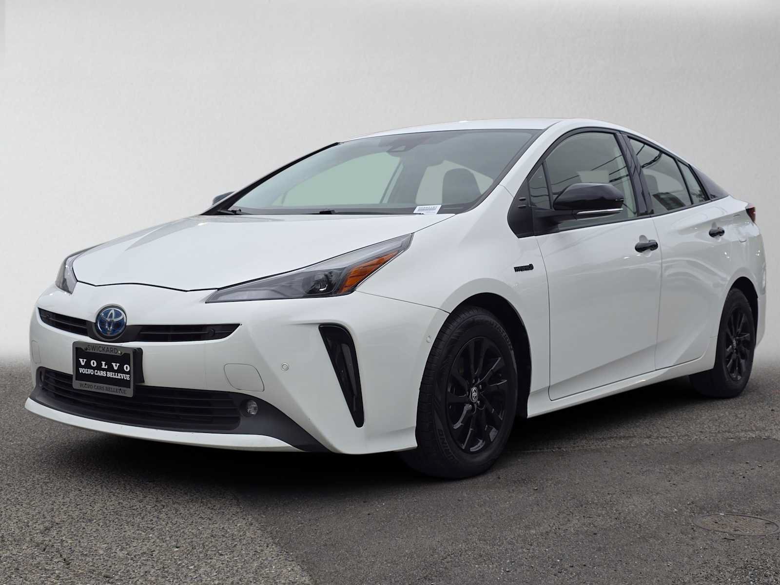 Used 2022 Toyota Prius AWD image 7
