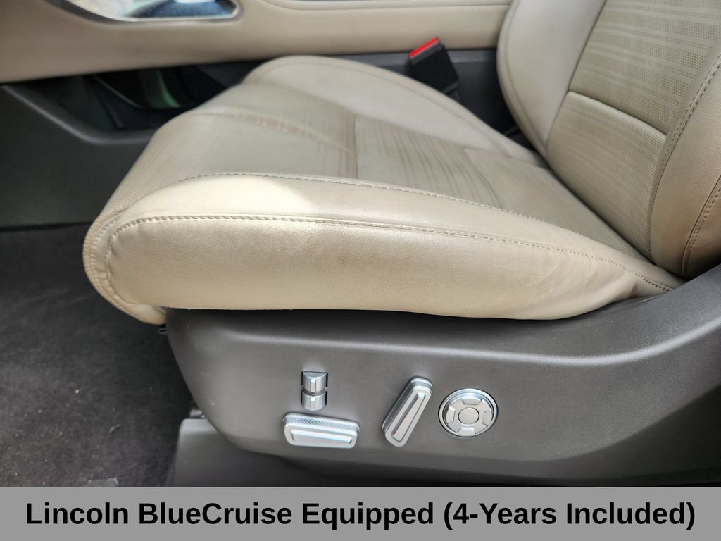 Used 2024 Lincoln Nautilus Reserve w/ Equipment Group 203A AWD/4WD image 11