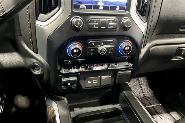 Used 2020 Chevrolet Silverado 1500 RST w/ True North Edition AWD/4WD image 16