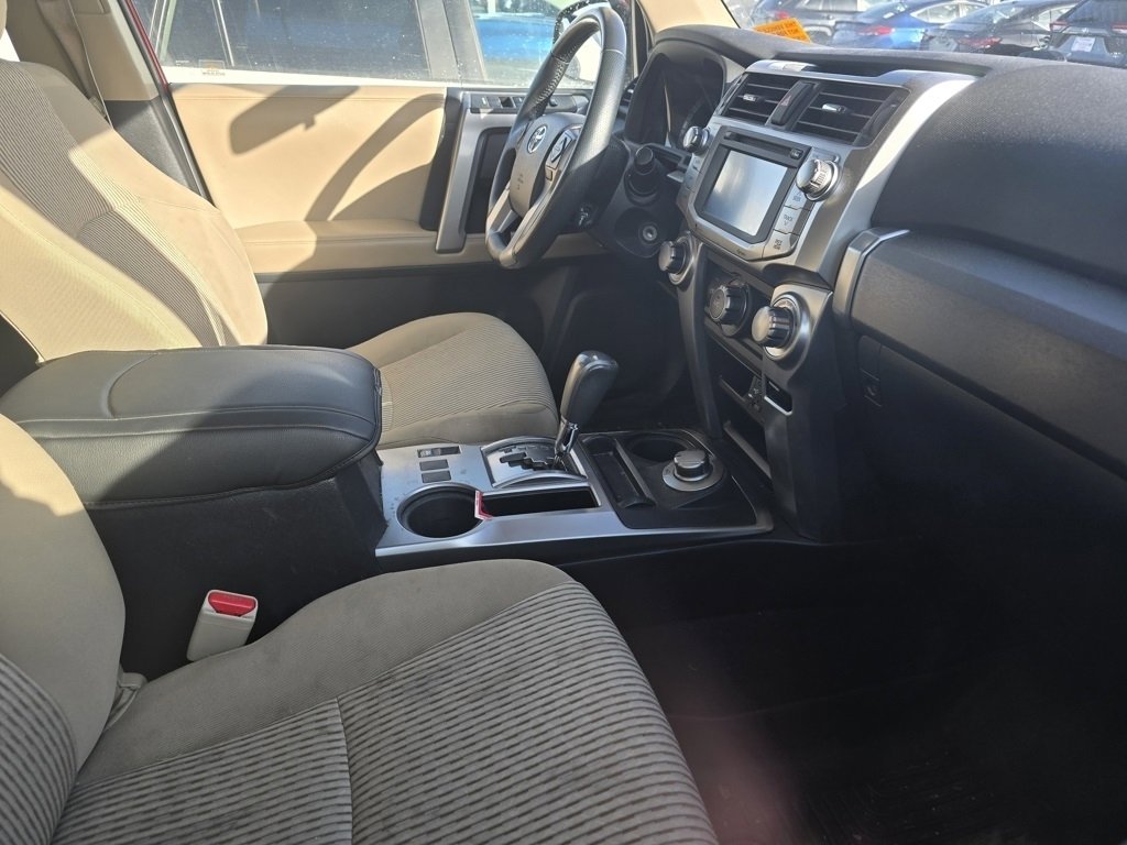 Used 2015 Toyota 4Runner SR5 image 15