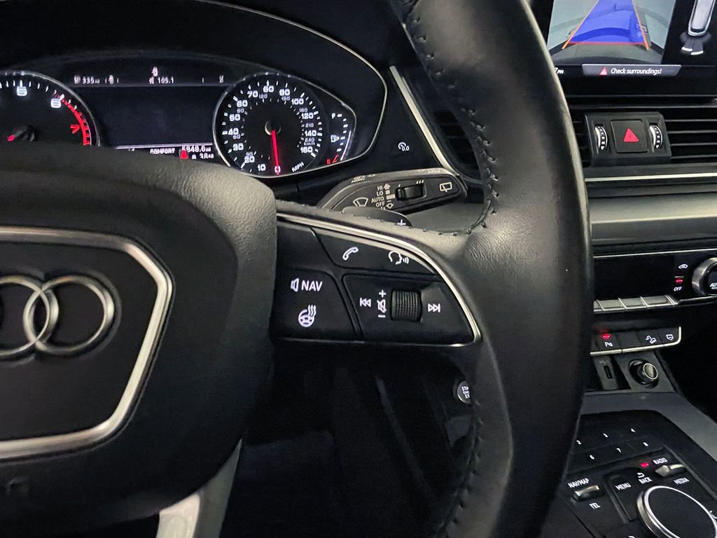 Used 2020 Audi Q5 2.0T Premium w/ Titanium Sport Package image 37