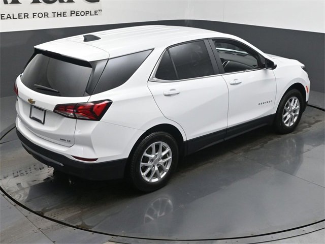 Used 2024 Chevrolet Equinox LT image 39
