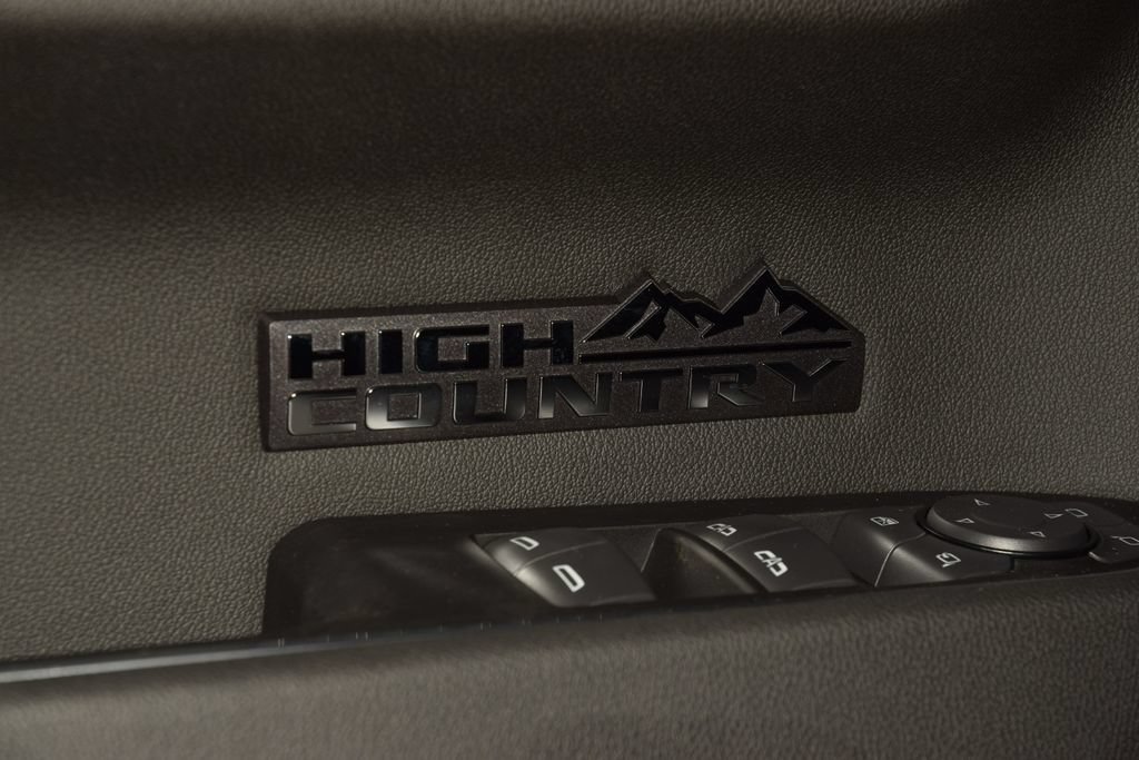 New 2026 Chevrolet Silverado 1500 High Country w/ Technology Package AWD/4WD image 50