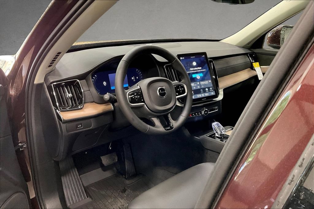 New 2026 Volvo XC90 B6 Plus w/ Protection Package AWD/4WD image 7