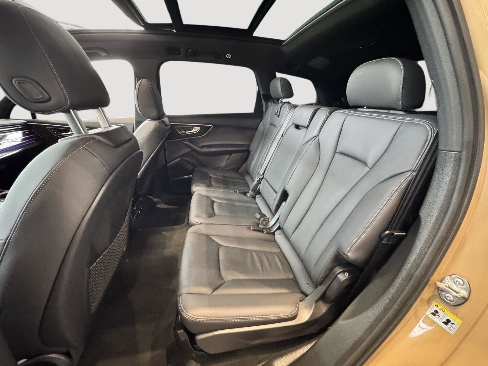 Certified 2025 Audi Q7 3.0T Premium Plus AWD/4WD image 23