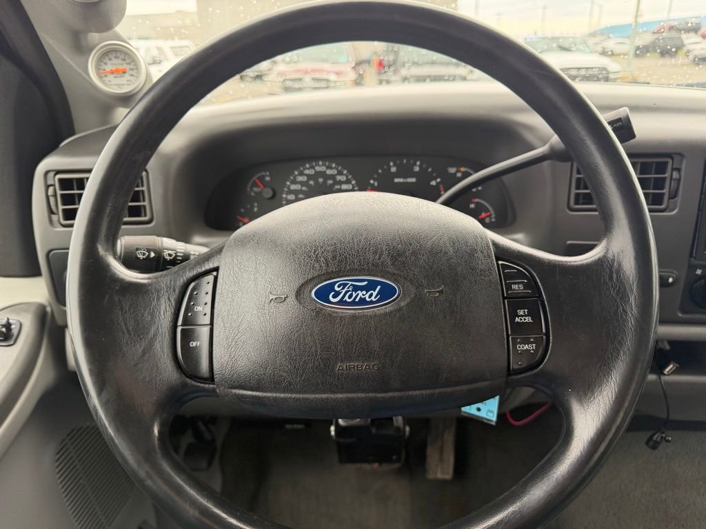 Used 2003 Ford F250 XL image 16