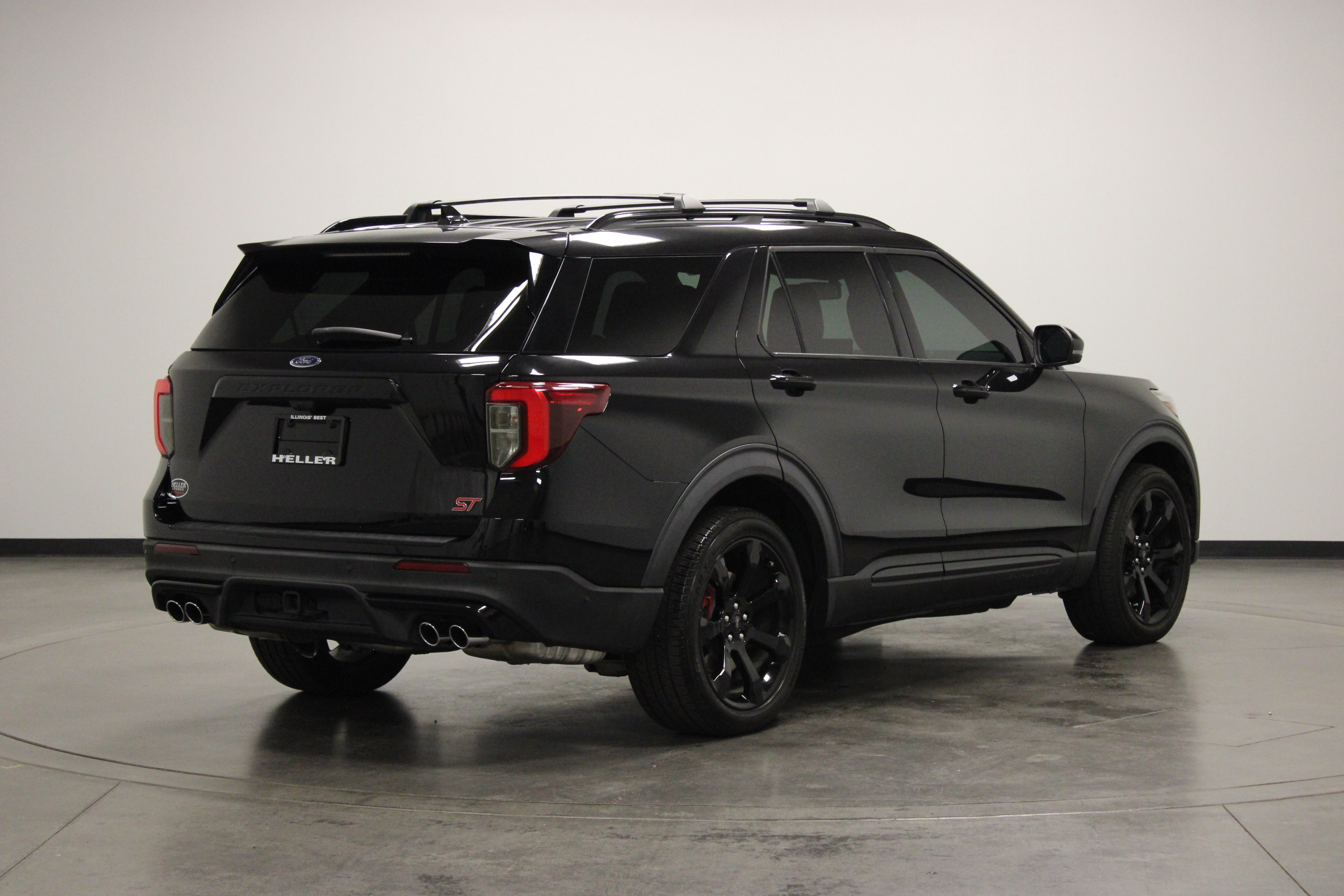 Used 2020 Ford Explorer ST w/ ST Street Pack AWD/4WD image 8