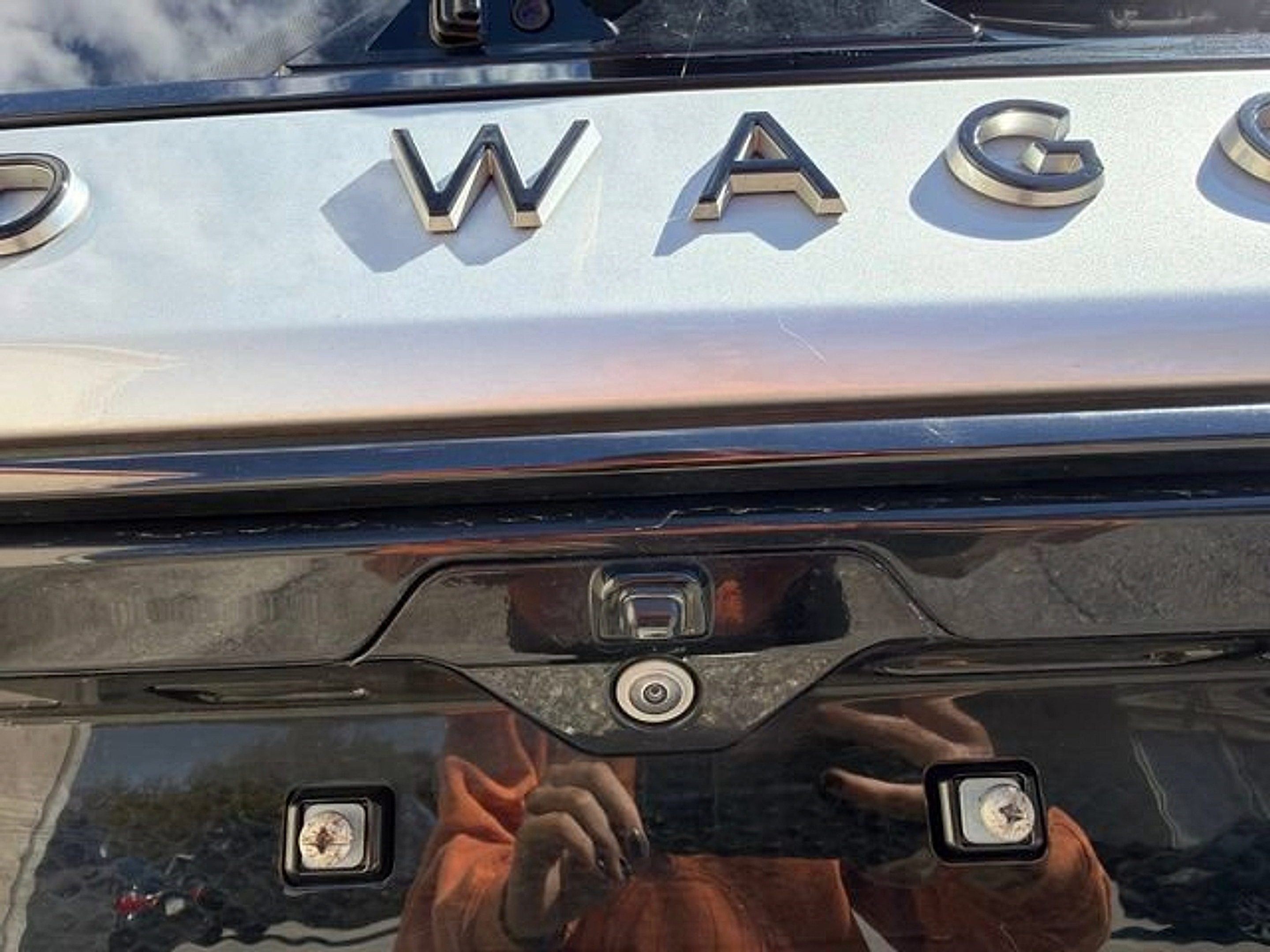 Used 2023 Jeep Grand Wagoneer Series III w/ Quick Order Packagew 28T AWD/4WD image 31