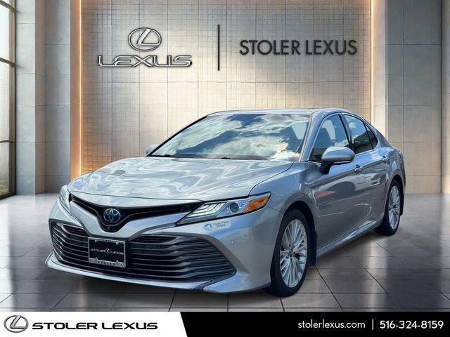 Used 2018 Toyota Camry XLE w/ Audio Package FWD image 3