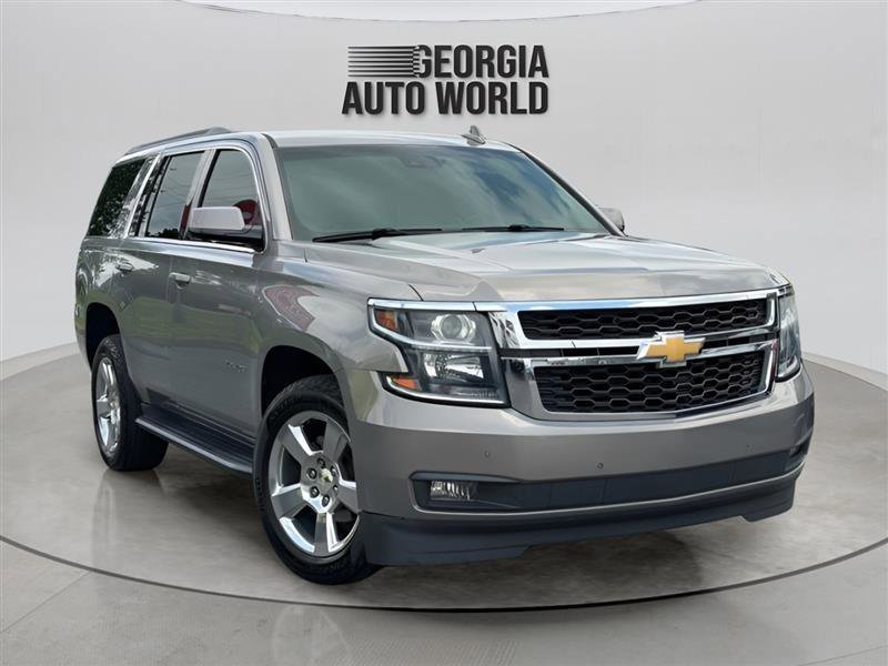 Used 2018 Chevrolet Tahoe LT w/ Luxury Package RWD image 2