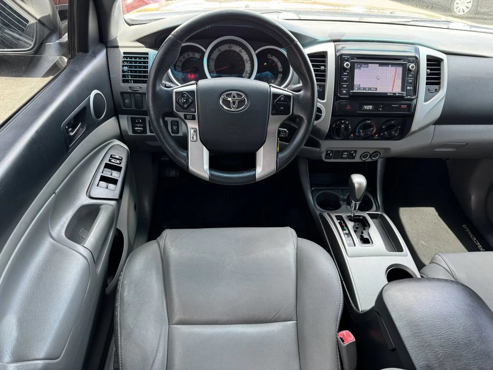 Used 2014 Toyota Tacoma 4x4 Double Cab w/ Limited Package image 20