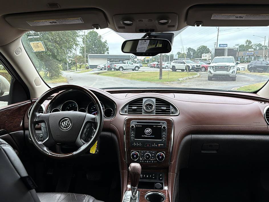 Used 2014 Buick Enclave Leather FWD image 11