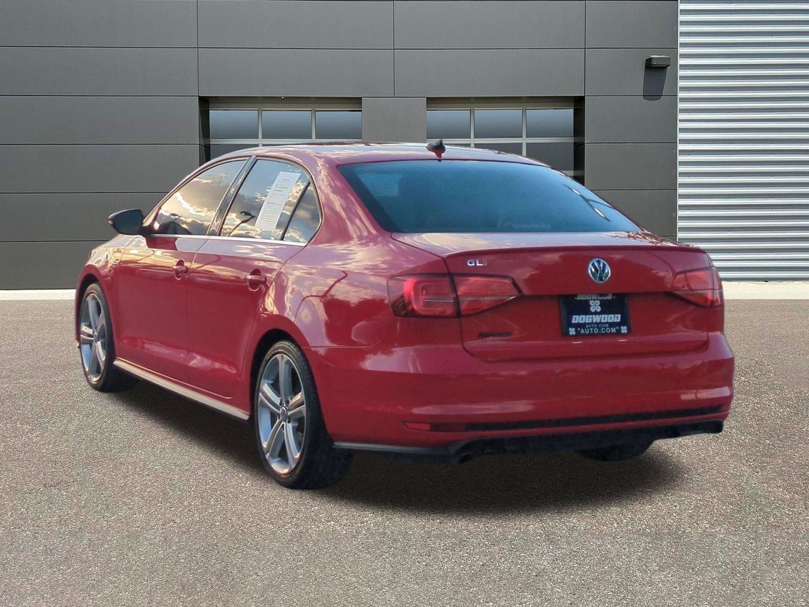 Used 2017 Volkswagen Jetta GLI FWD image 5