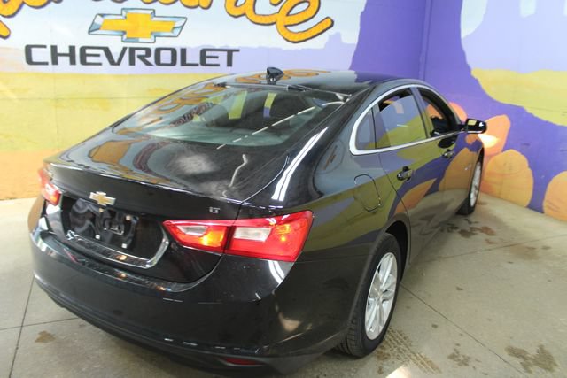 Used 2018 Chevrolet Malibu LT FWD image 8