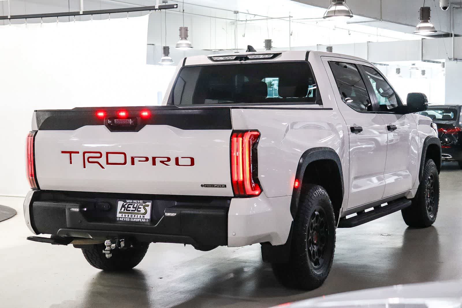 Used 2026 Toyota Tundra TRD Pro AWD/4WD image 4