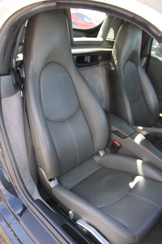 Used 2005 Porsche Boxster S image 20