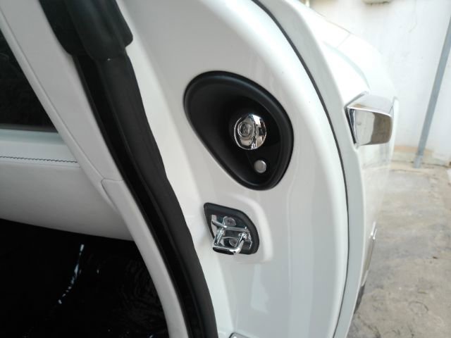 Used 2014 Rolls-Royce Wraith image 23
