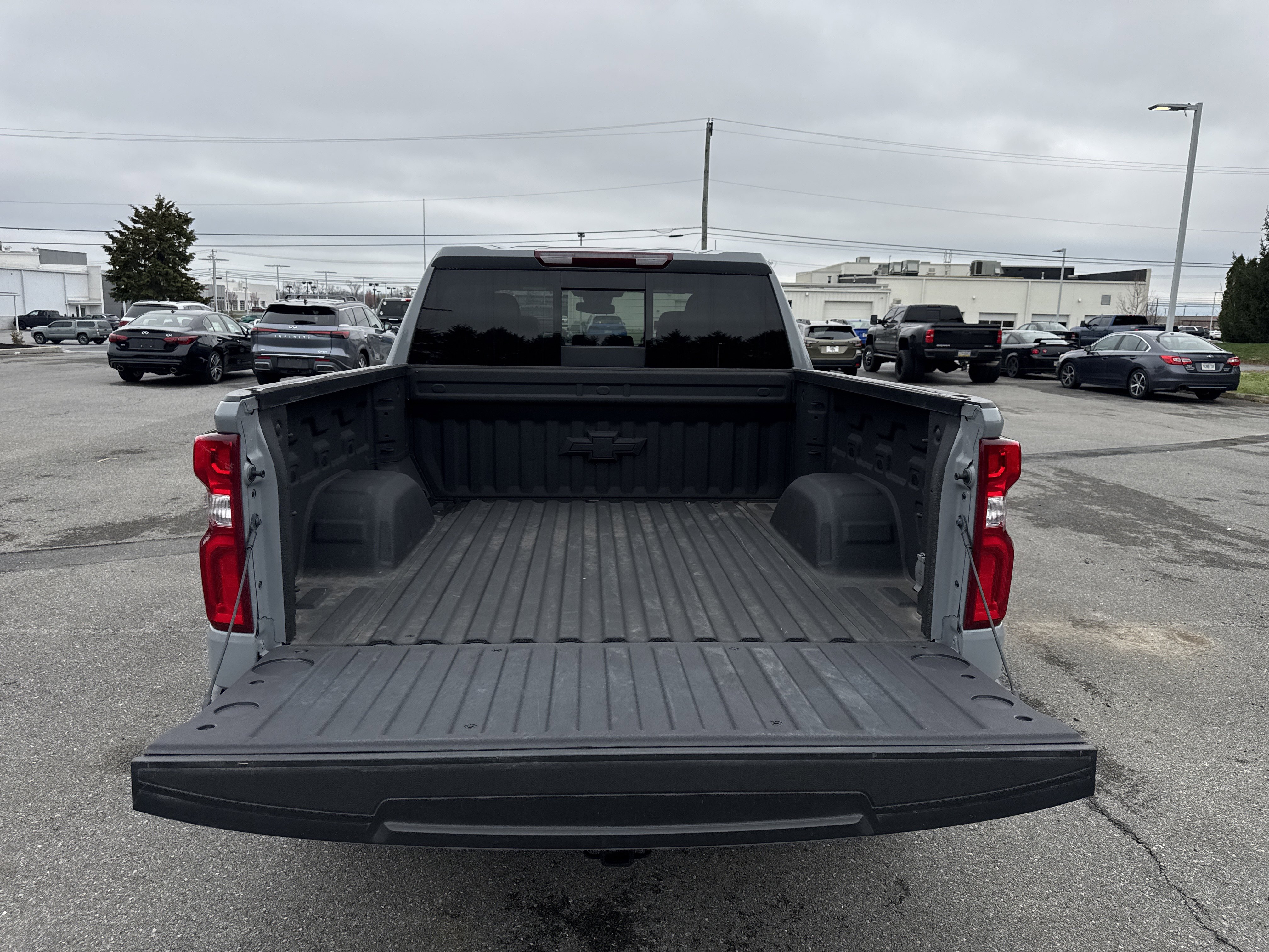 Used 2024 Chevrolet Silverado 1500 RST w/ Convenience Package II AWD/4WD image 39