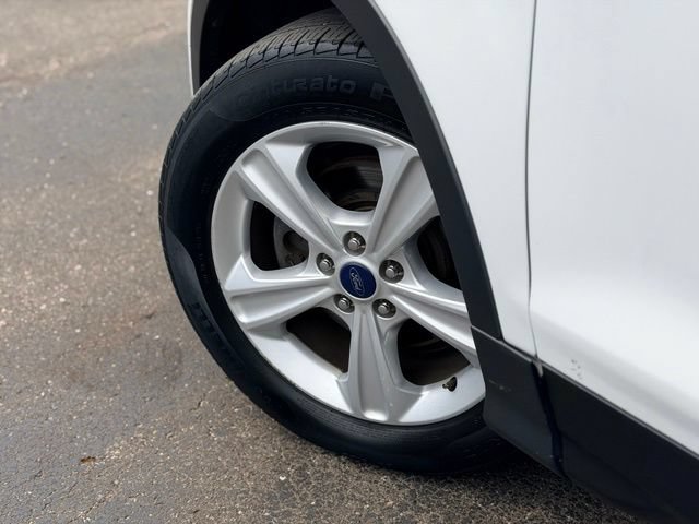 Used 2016 Ford Escape SE FWD image 23