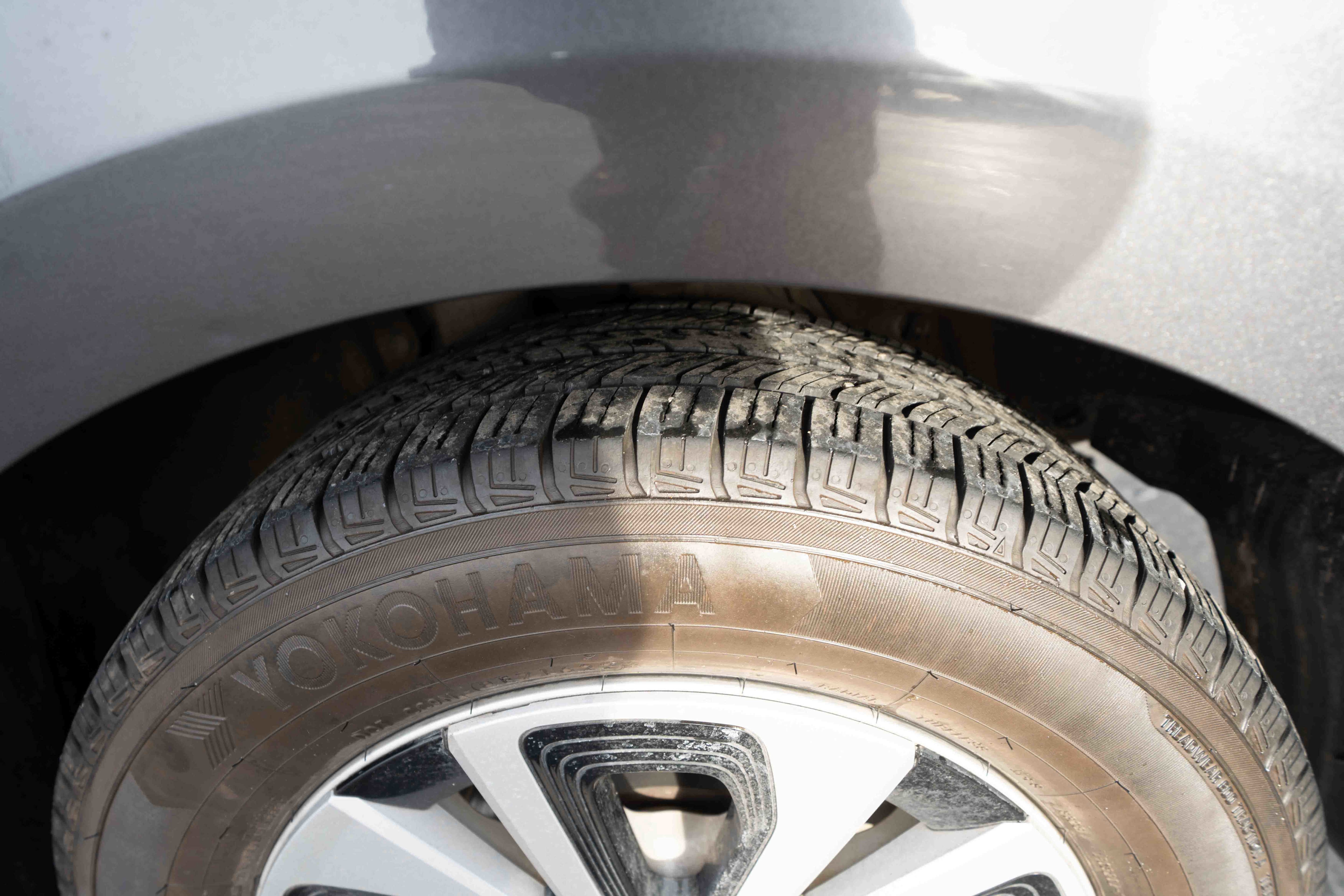 Used 2017 Toyota Prius Four image 29