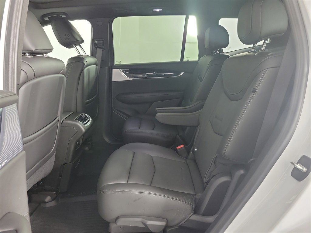 Certified 2024 Cadillac XT6 Premium Luxury w/ LPO, Floor Liner Package image 11