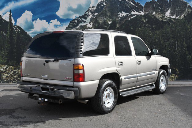 Used 2003 GMC Yukon SLE image 3
