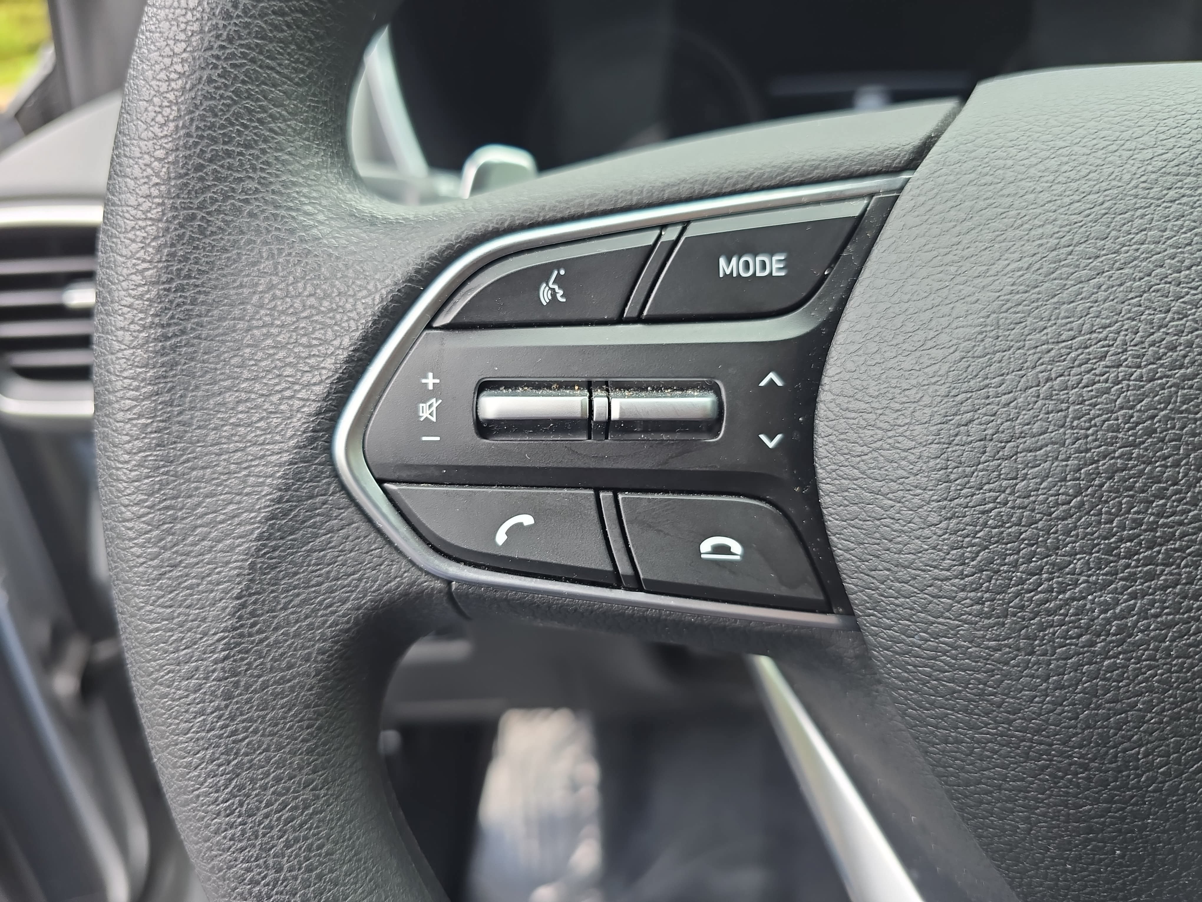 Used 2021 Hyundai Santa Fe SEL AWD/4WD image 16