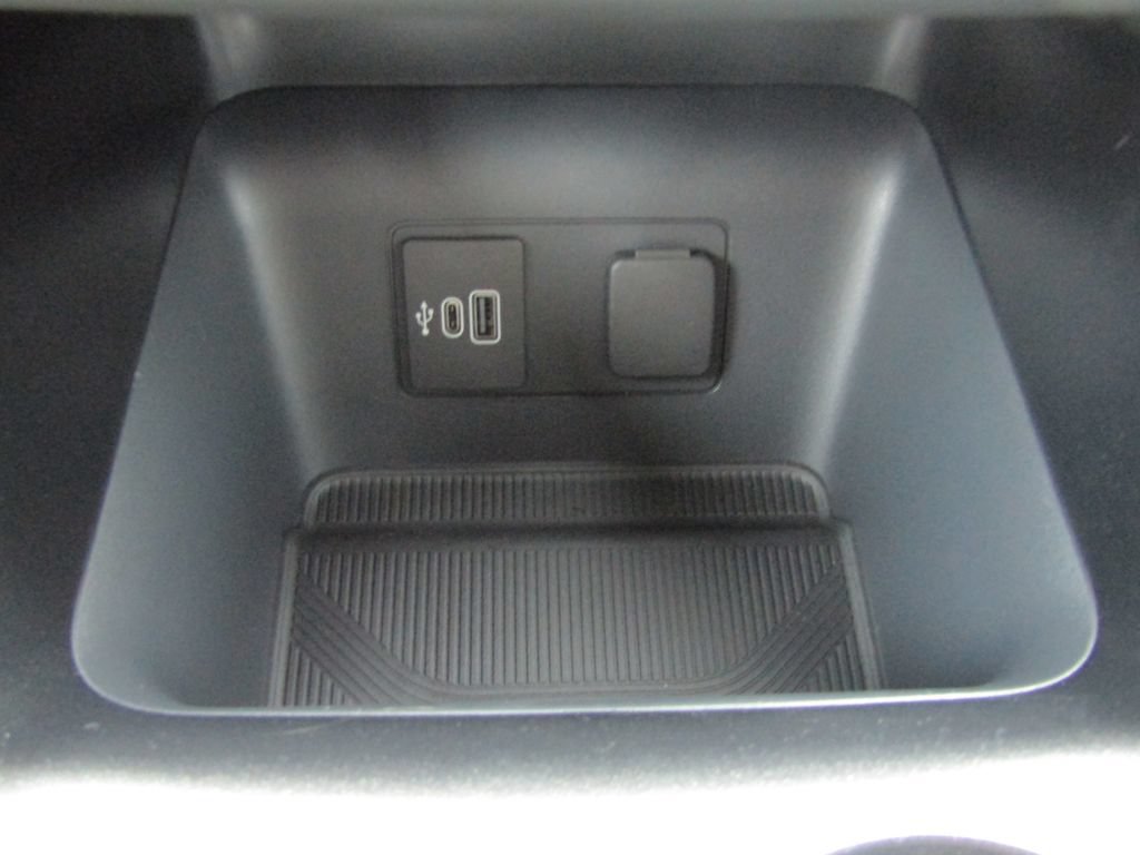 New 2027 Ford Explorer Active w/ Active Comfort Package AWD/4WD image 28
