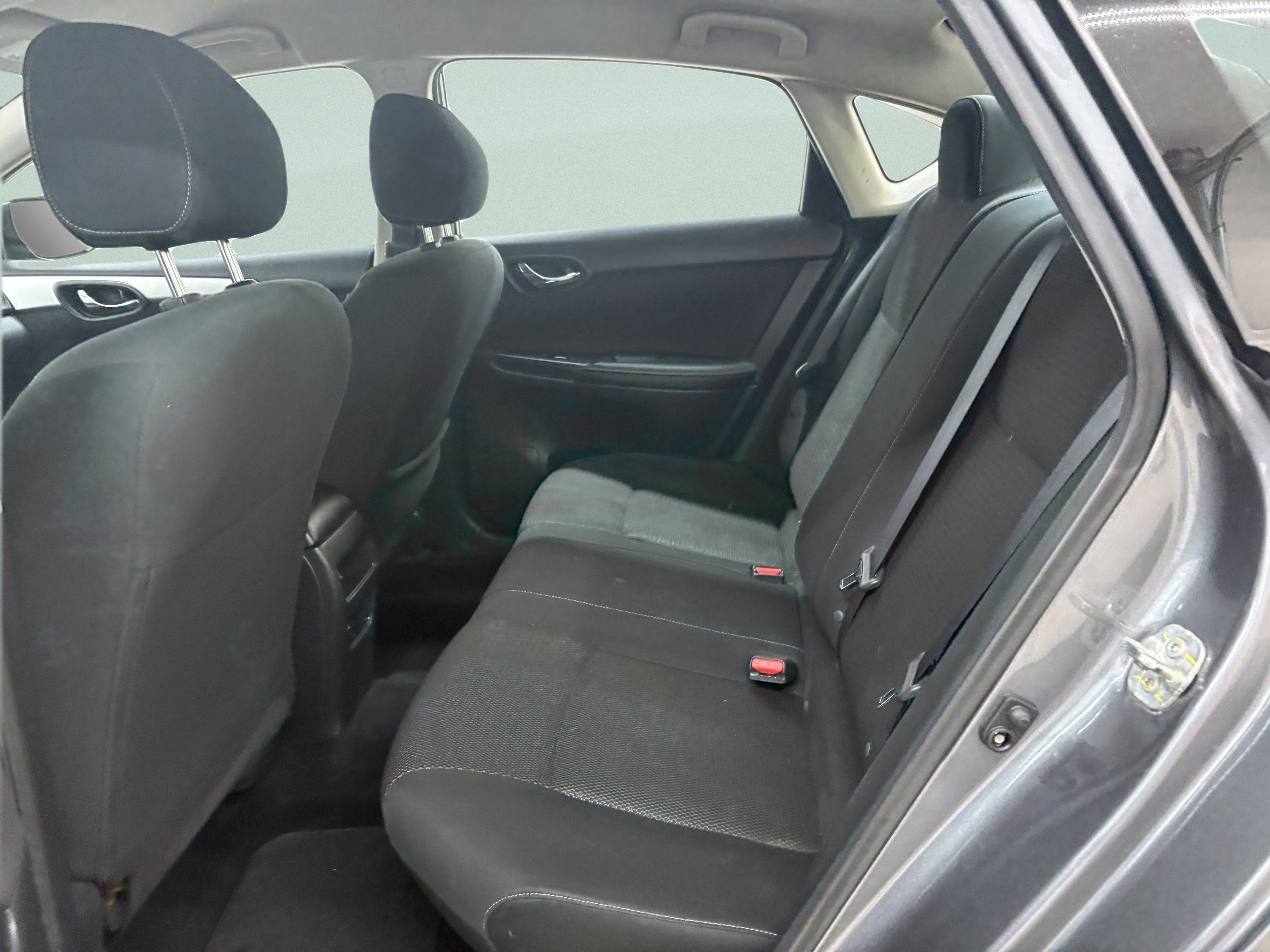 Used 2019 Nissan Sentra S image 12