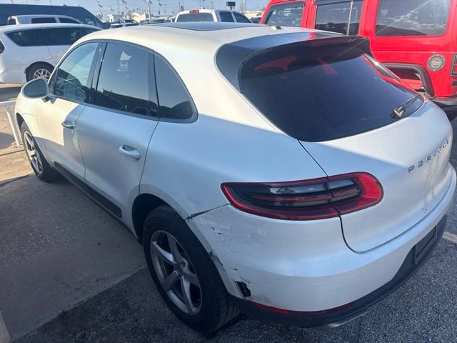 Used 2017 Porsche Macan AWD/4WD image 5