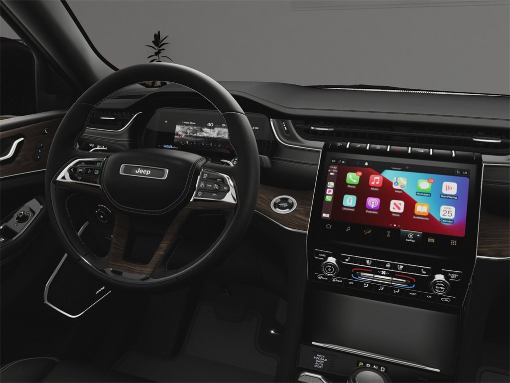 New 2025 Jeep Grand Cherokee Overland w/ Adv Protech Group III image 18