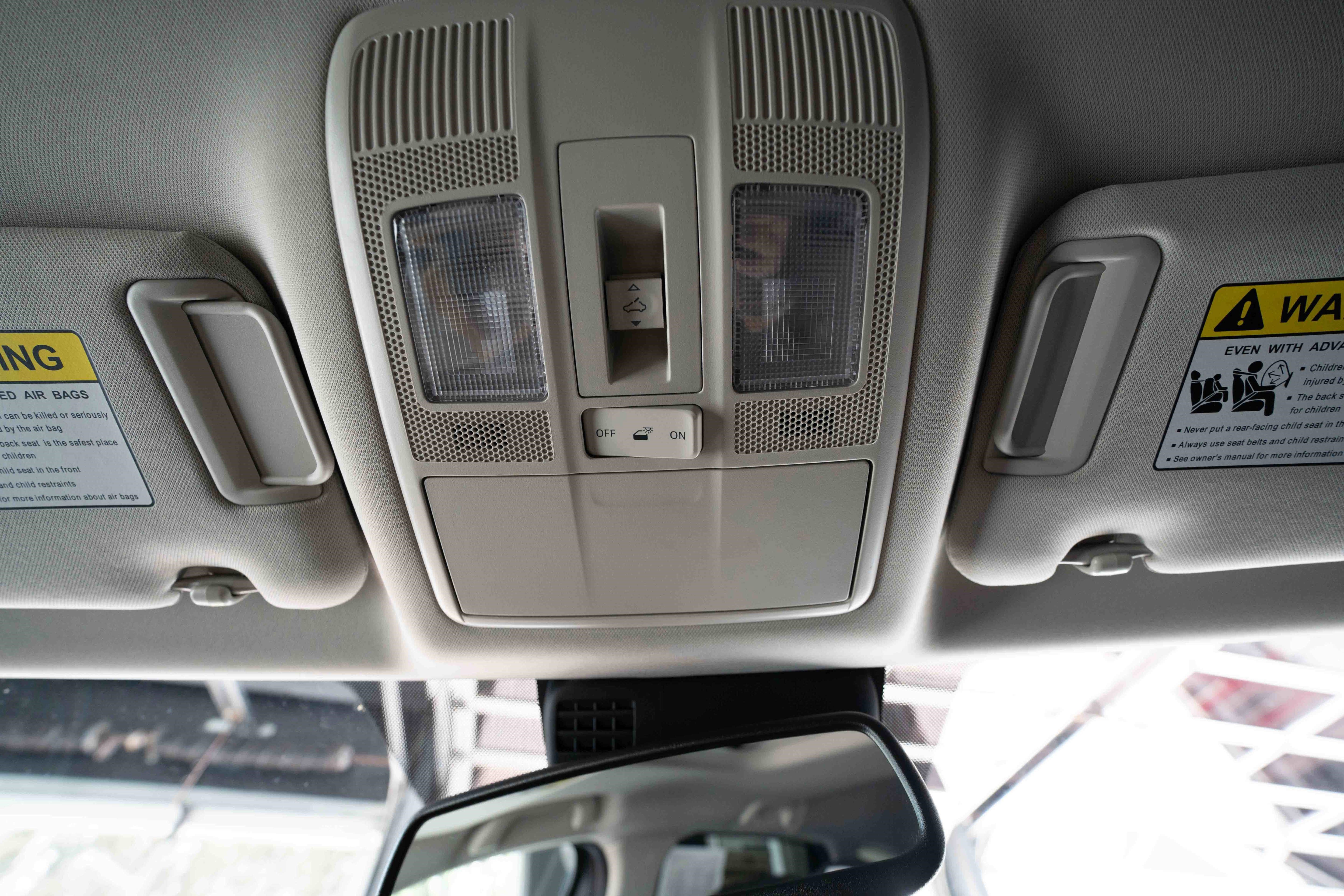 Used 2023 MAZDA CX-9 Touring image 18