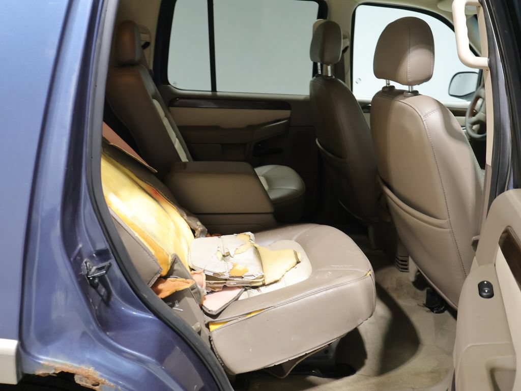 Used 2004 Ford Explorer Eddie Bauer AWD/4WD image 22