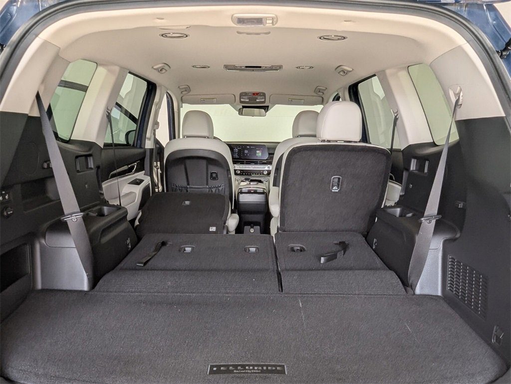 Used 2023 Kia Telluride S image 28