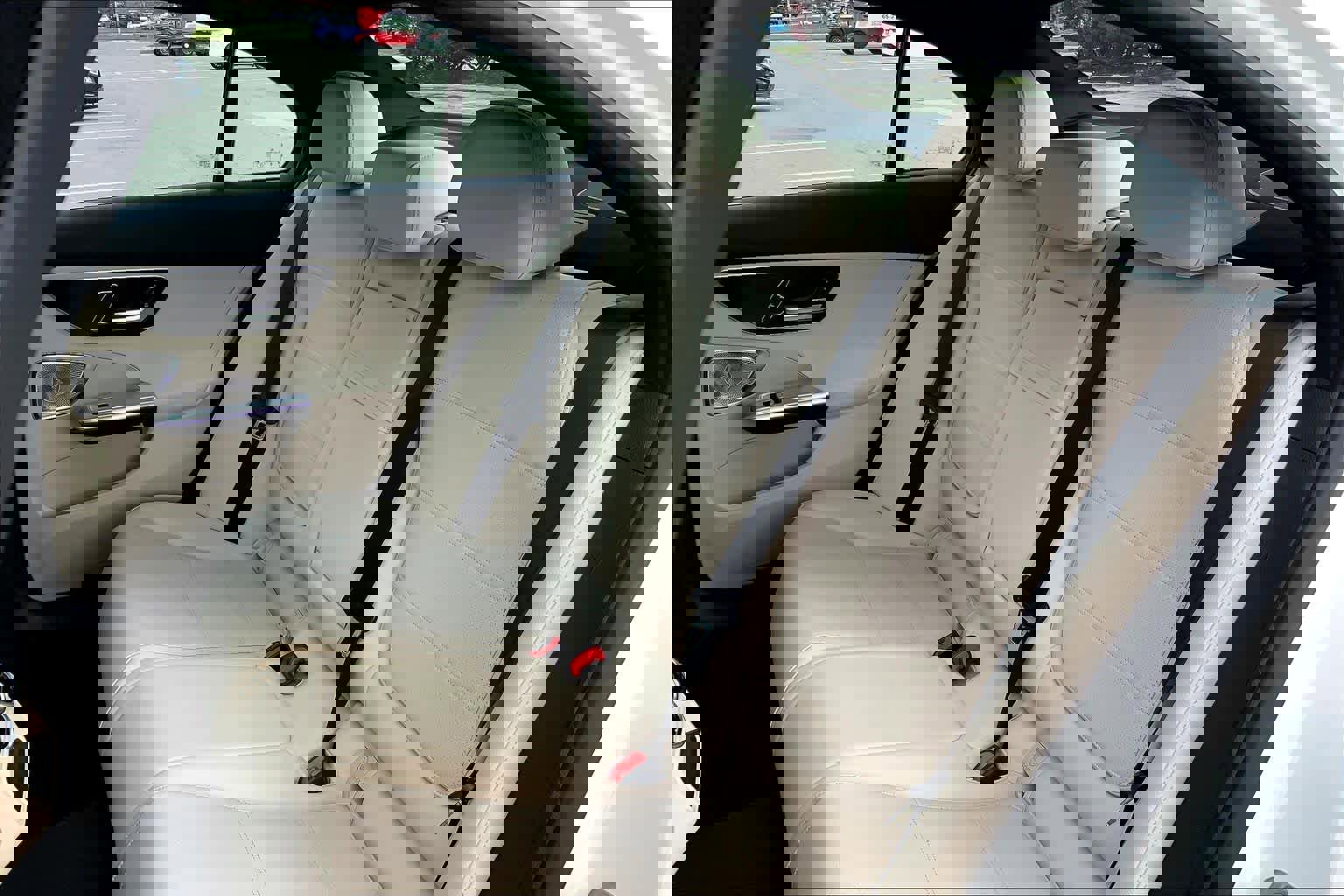 Certified 2026 Mercedes-Benz C 300 4MATIC Sedan image 13