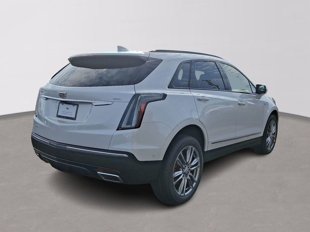 New 2026 Cadillac XT5 Sportv w/ LPO, Floor Liner Package image 4