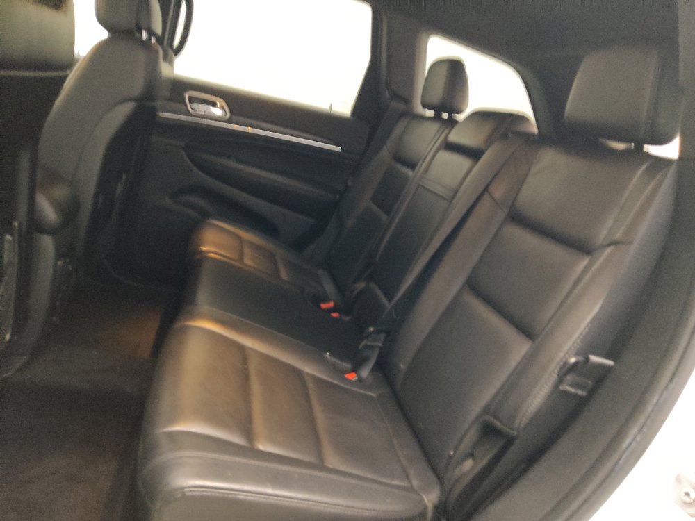 Used 2018 Jeep Grand Cherokee Limited AWD/4WD image 18