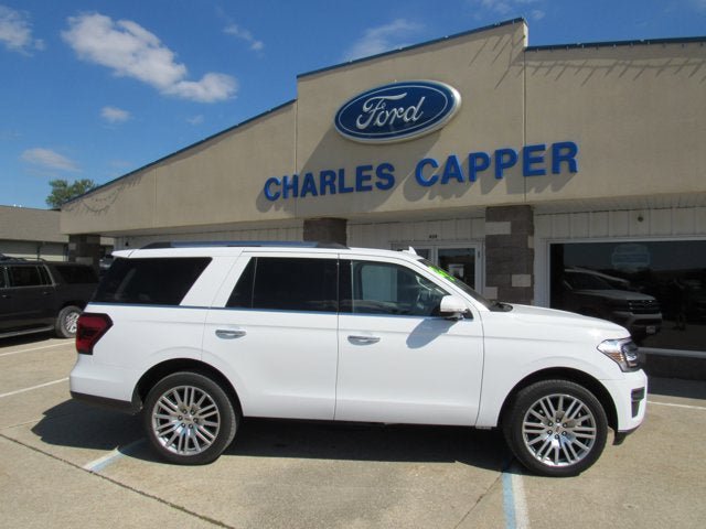 Used 2023 Ford Expedition Limited AWD/4WD image 4