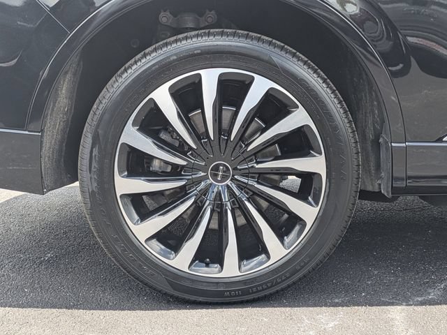 Used 2023 Lincoln Aviator Black Label Grand Touring w/ Class IV Trailer Tow Package AWD/4WD image 12