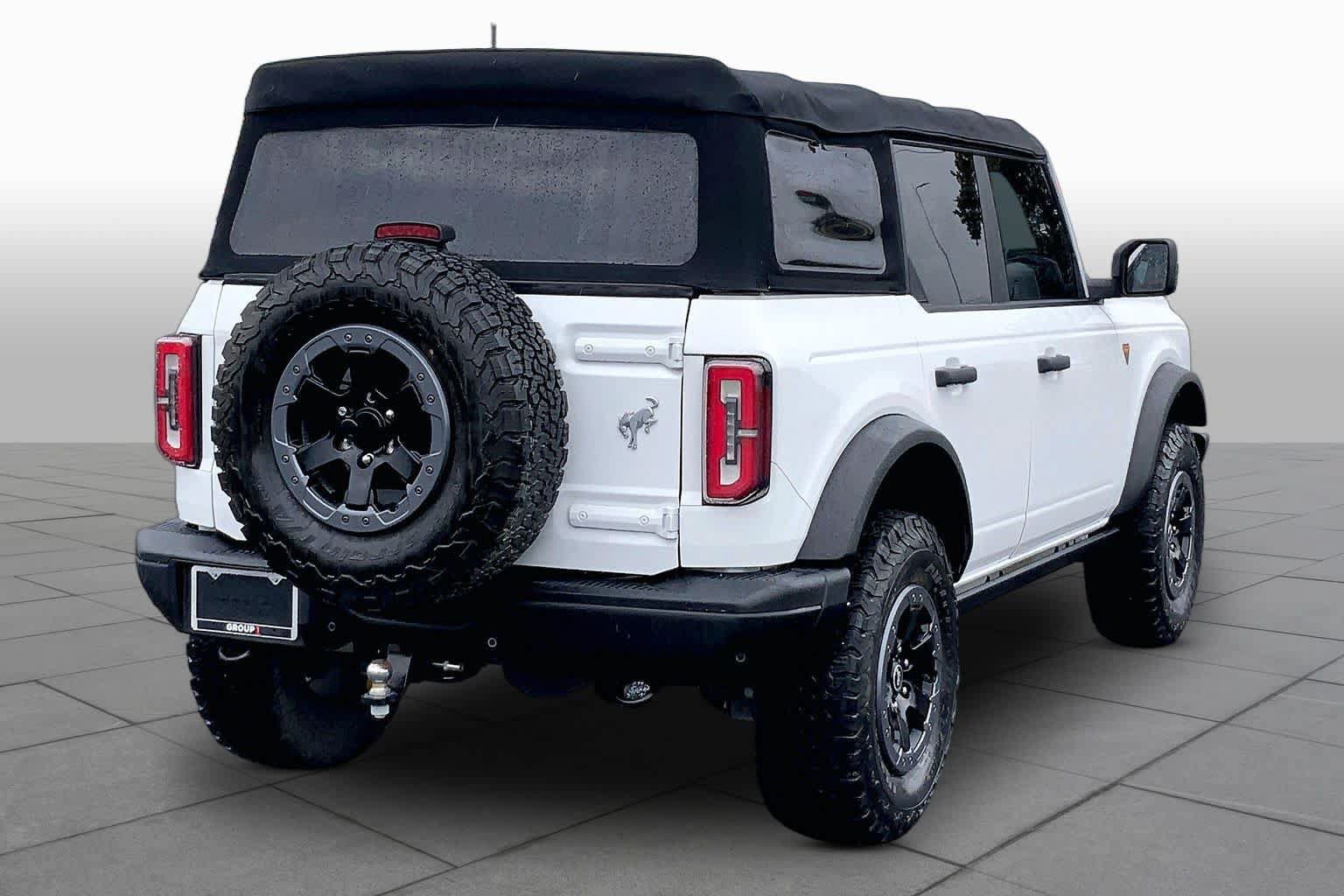 Used 2022 Ford Bronco Badlands AWD/4WD image 13