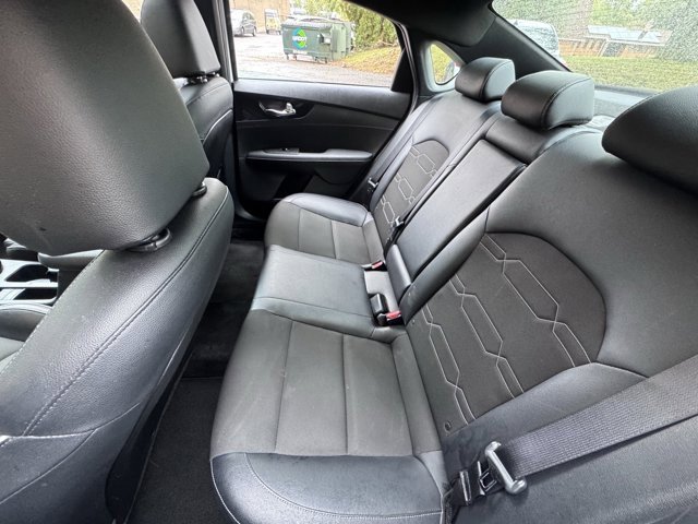 Used 2023 Kia Forte GT-Line w/ GT-Line Premium Package image 16