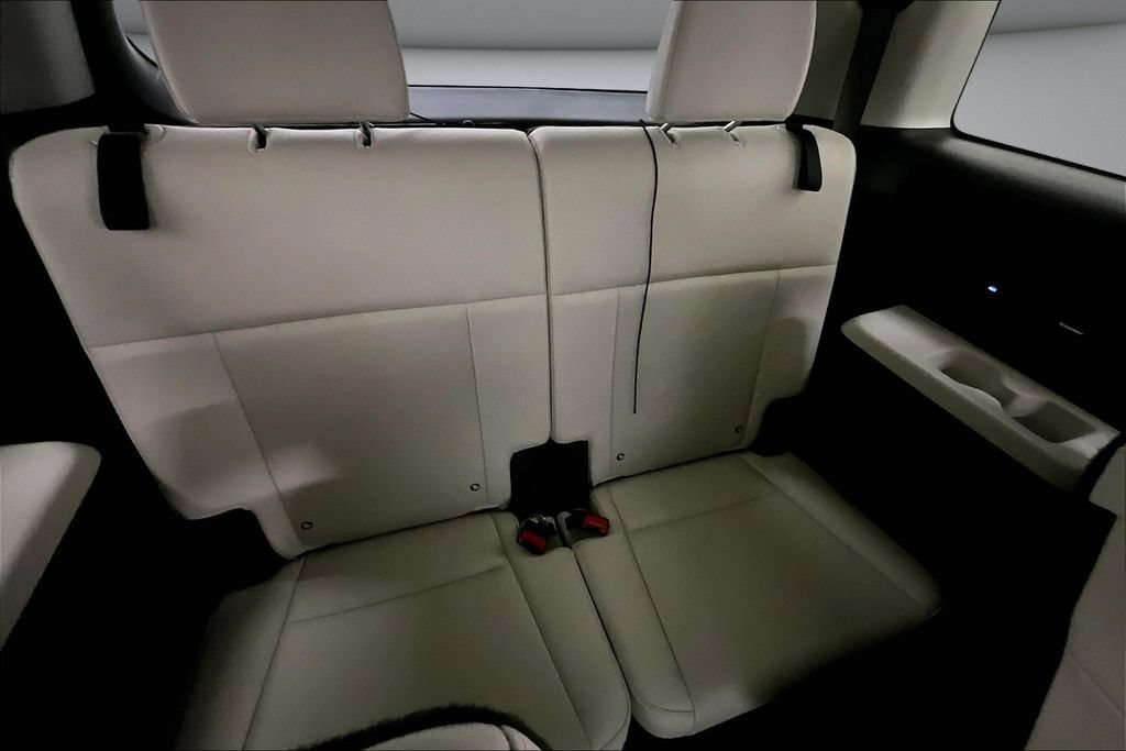 Used 2025 Hyundai Santa Fe Calligraphy AWD/4WD image 26