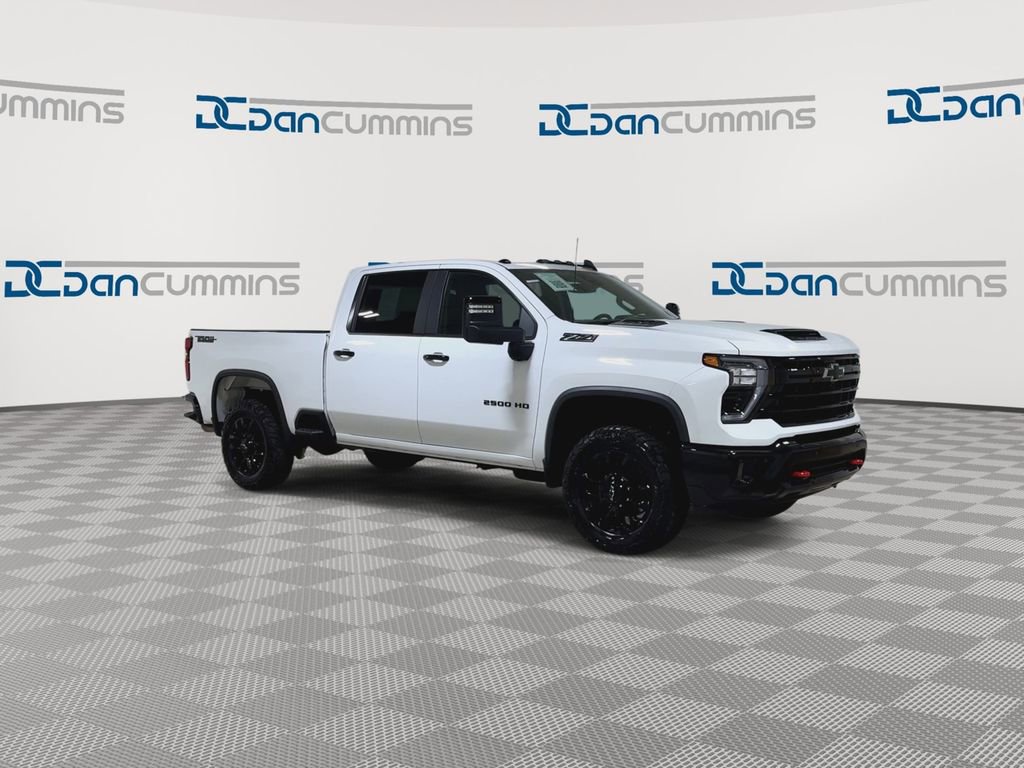 Used 2026 Chevrolet Silverado 2500 LT w/ Trail Boss Package AWD/4WD image 2