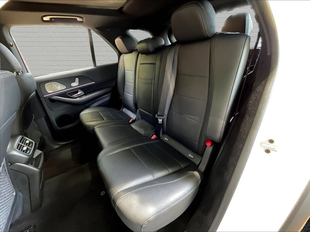 Used 2022 Mercedes-Benz GLE 350 4MATIC w/ 3rd Row Seat Package image 19