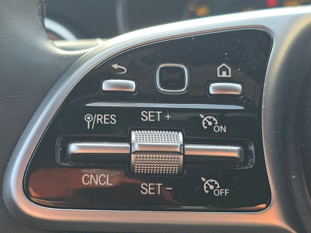 Certified 2020 Mercedes-Benz C 300 4MATIC Sedan image 36