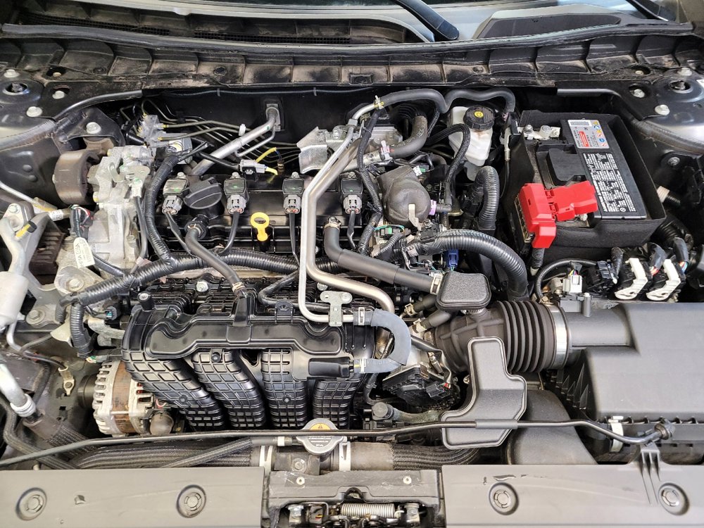 Used 2024 Nissan Altima 2.5 SV image 30