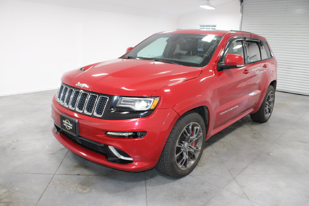 Used 2016 Jeep Grand Cherokee SRT w/ Trailer Tow Group IV AWD/4WD image 4