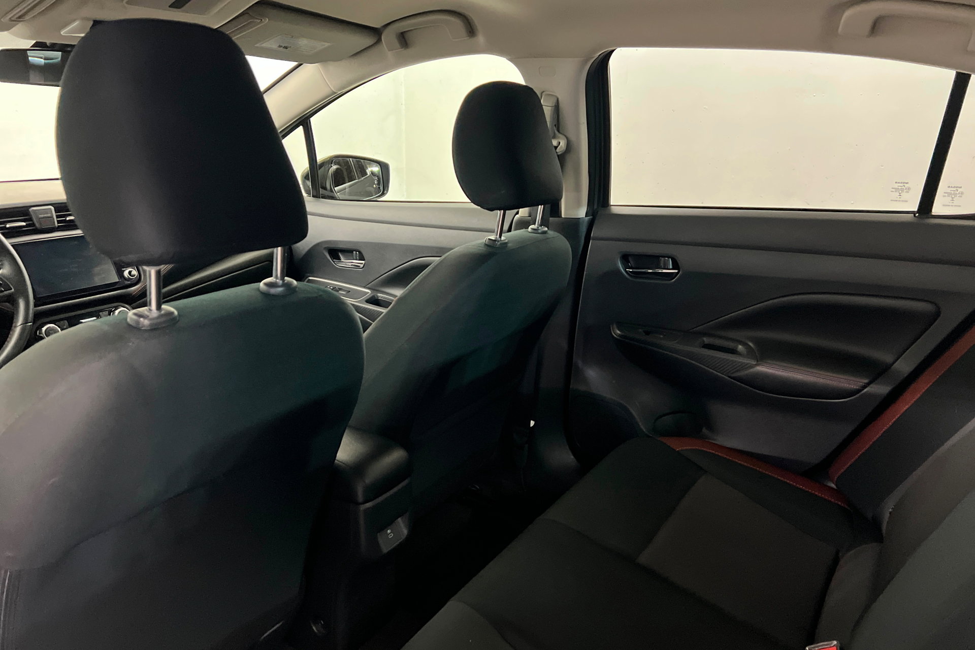 Used 2024 Nissan Versa SR w/ Trunk Package image 20