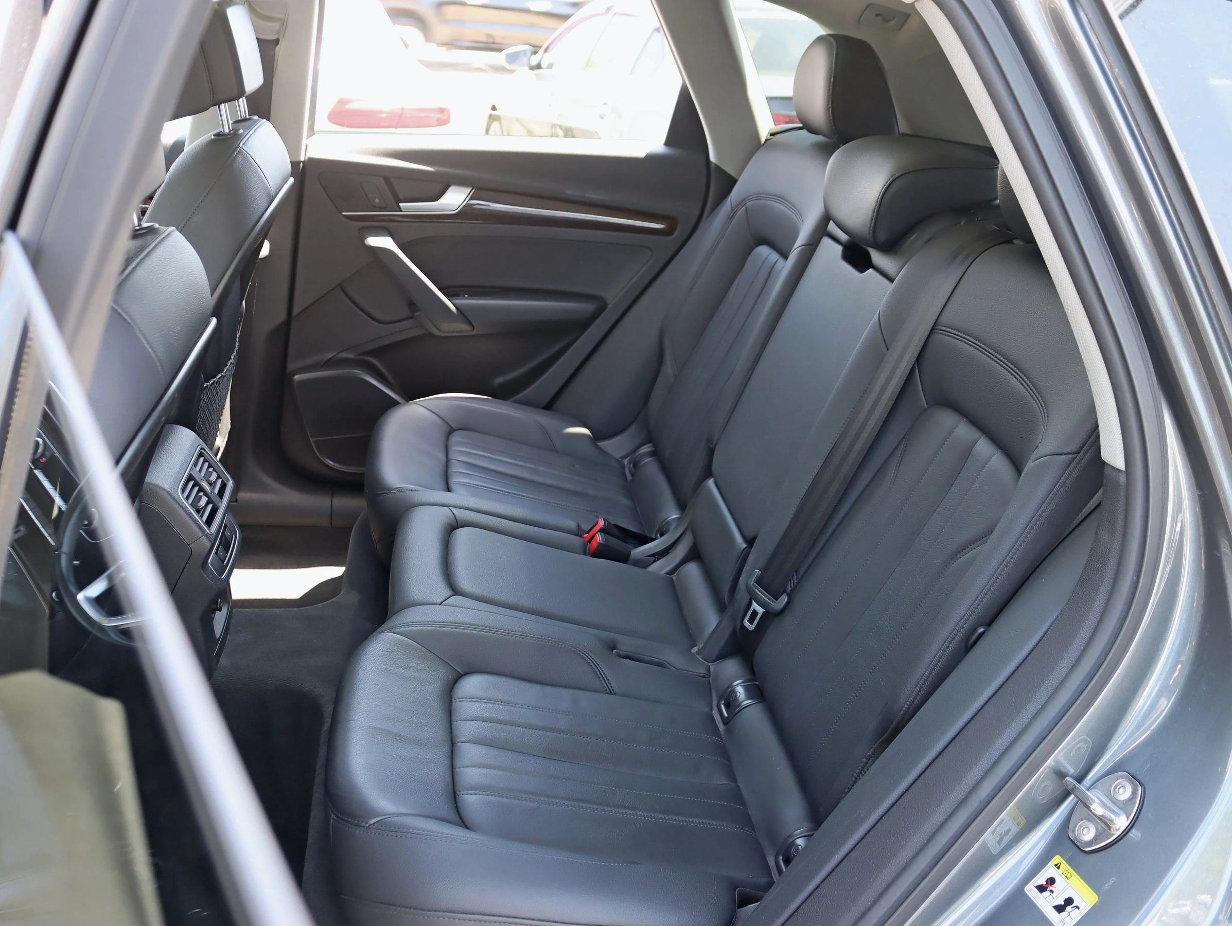 Used 2019 Audi Q5 2.0T Premium w/ Convenience Package AWD/4WD image 30