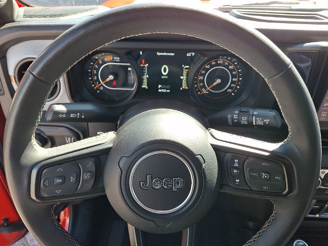 Used 2025 Jeep Wrangler Unlimited Sport AWD/4WD image 4